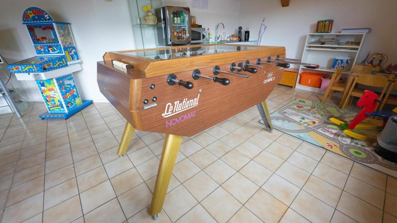 Delemont Youth Hostel Dış mekan fotoğraf