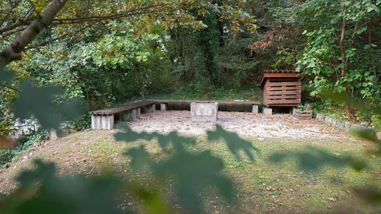 Delemont Youth Hostel Dış mekan fotoğraf