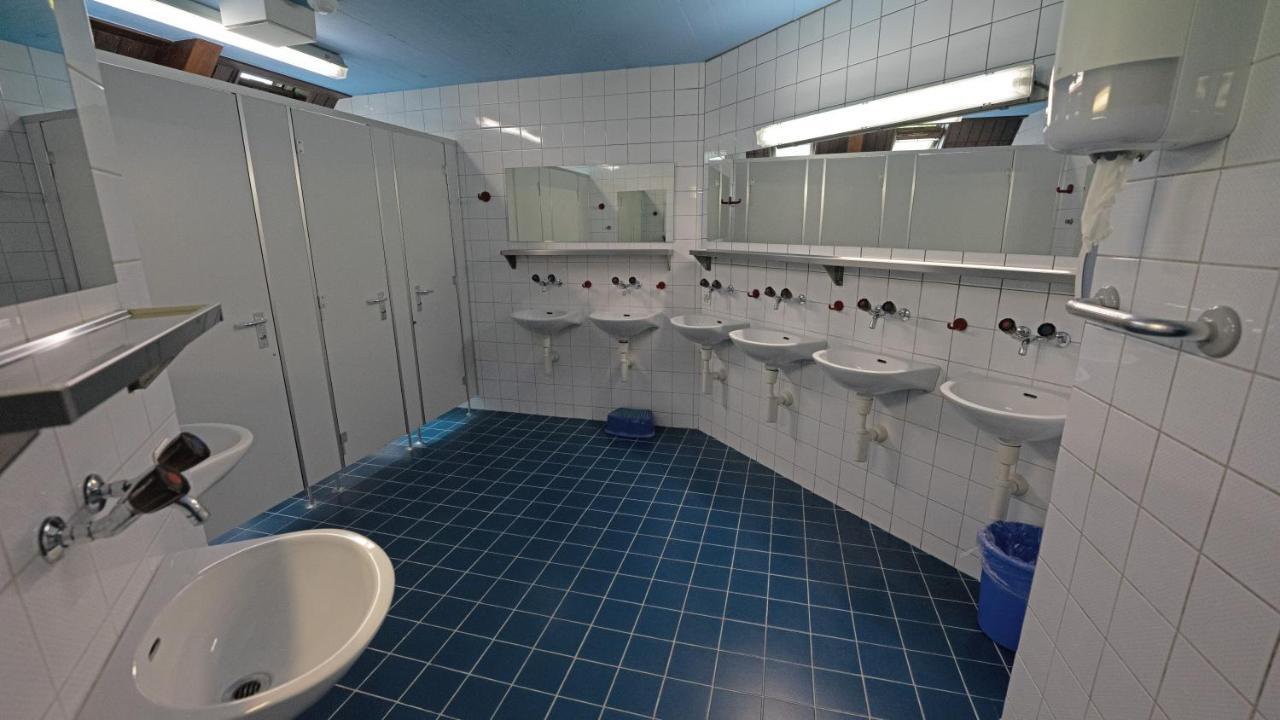 Delemont Youth Hostel Dış mekan fotoğraf